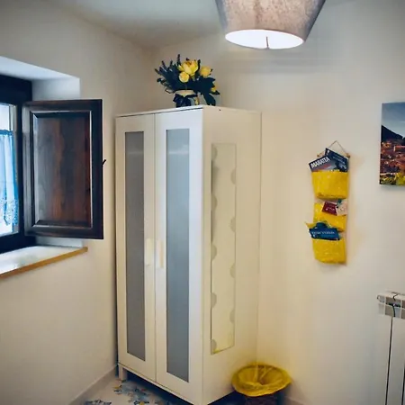 Un Nido Nel Centro Storico Di منزل للإقامة *